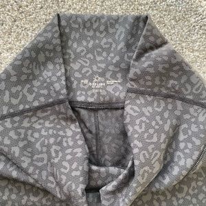Aerie leopard leggings